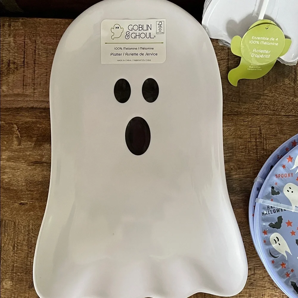 Ghost Shaped tray ghosts, appetizer plates, and 16 plates with ghosts